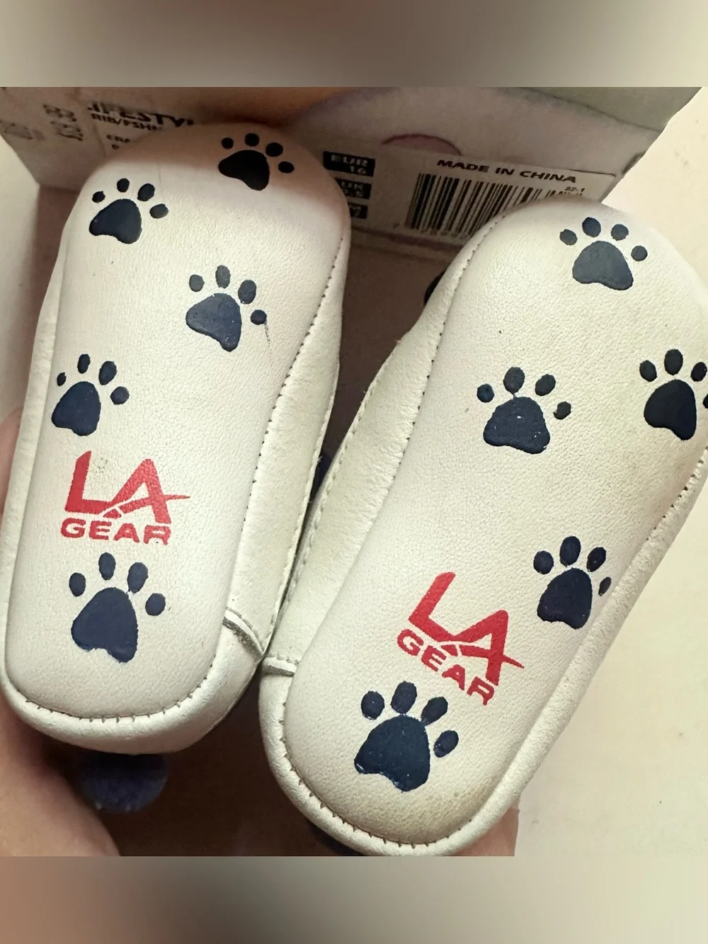 Vtg 90’s LA Gear Cradle Critters Size 1 Baby Shoes Soft Leather Blue Bear Boy